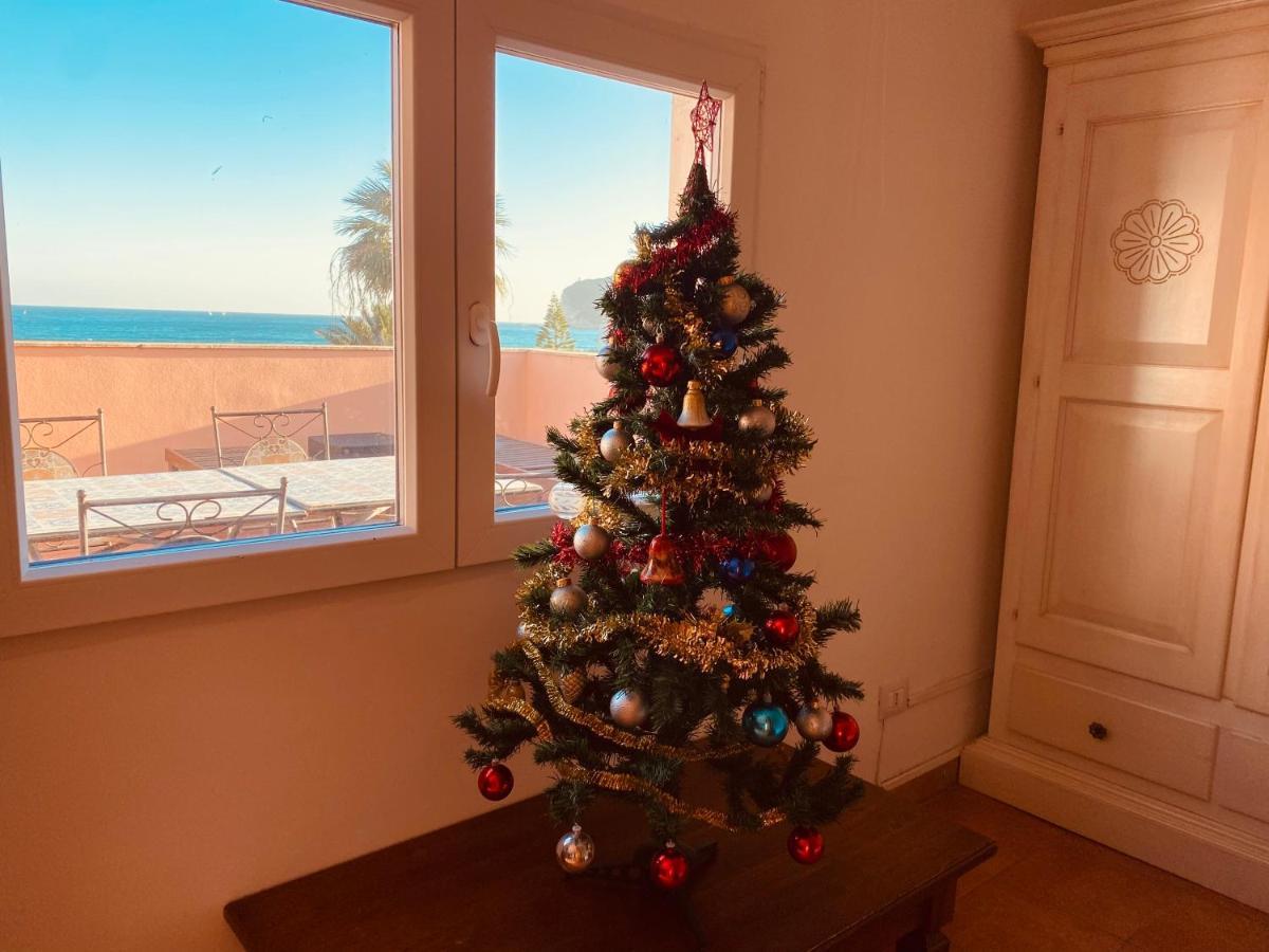 Apartamento Attico La Terrazza Sul Mare Cagliari Exterior foto