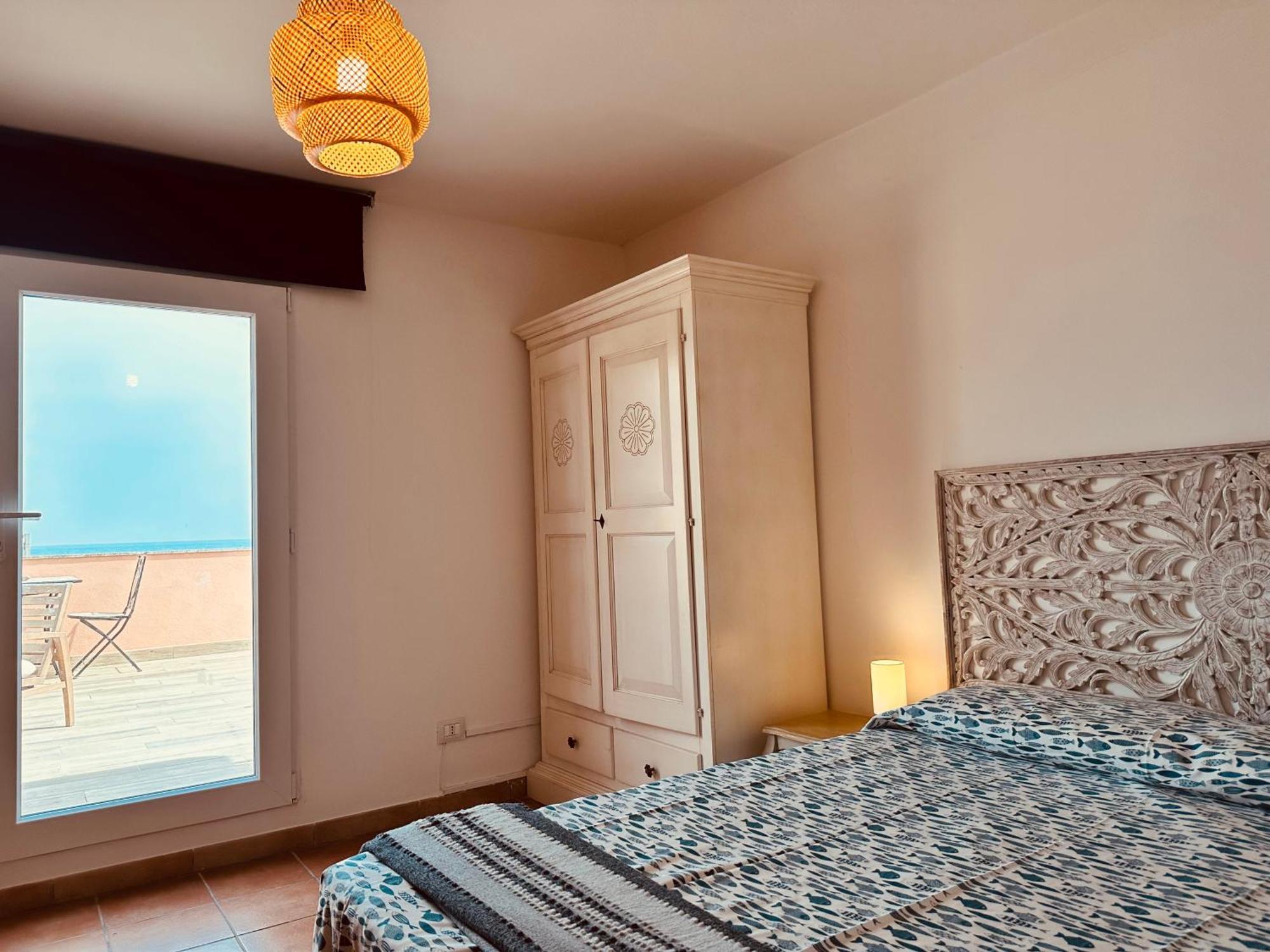 Apartamento Attico La Terrazza Sul Mare Cagliari Exterior foto